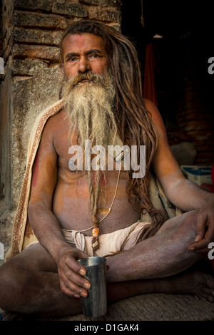 A Sadhu, holy man, Pashupatinath Temple, Kathmandu, Nepal Stock Photo