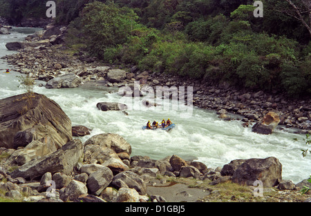River rafting with inflatables on Marsyangdi River valley north of Besisahar in the Annapurna range of the Himalayas Nepal Stock Photo