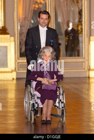 Queen Fabiola arrives for the christmas concert at the Royal Palace in Brussels, Belgium, 19 December 2012. Photo: Patrick van Katwijk / NETHERLANDS AND FRANCE OUT Stock Photo