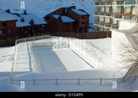 Swimming pool in Val Claret, highest village in Tignes, Savoie, Rhone-Alpes, French Alps, France, Europe Stock Photo
