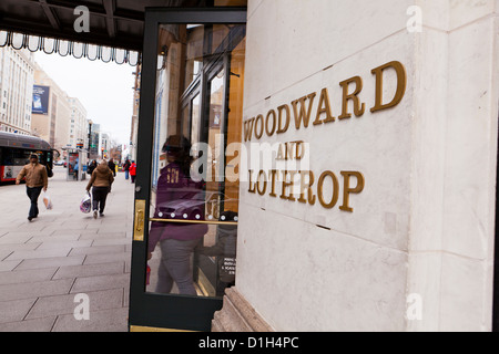 Woodward and Lothrop entrance Stock Photo