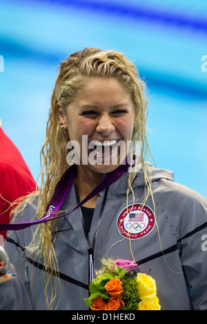 Elizabeth Beisel (USA) wins the silver medal in the Women's 400 meter Individual Medley Final in the 2012 Olympic Summer Games Stock Photo