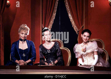 Zeit Der Unschuld  Age Innocence,  Michelle Pfeiffer, Geraldine Chaplin, Winona Ryder Mary (Winona Ryder,r) mit ihrer Mutter Stock Photo