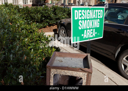 Designated smoking area sign Stock Photo