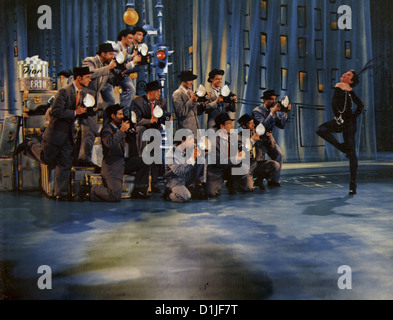 Broadway-Zauber Anything Goes Szenenbild Stock Photo - Alamy
