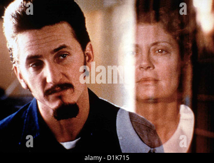 Dead Man Walking  Dead Man Walking  Sean Penn, Susan Sarandon In seiner Verzweiflung wendet sich Matthew (Sean Penn) Sister Stock Photo