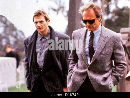 Dirty Harry 5 - Das Todesspiel  Dead Pool,  Liam Neeson, Clint Eastwood Inspektor Harry Callahan (Clint Eastwood,r) steht auch Stock Photo