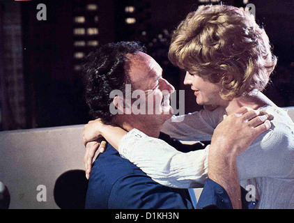 Das Domino - Komplott  Domino Principle, The  Ellie (Candice Bergen) und Roy Tucker (Gene Hackman) *** Local Caption *** 1977 -- Stock Photo