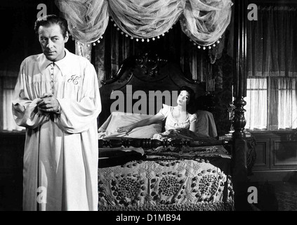 Das Himmelbett   Four Poster, The   Rex Harrison, Lilli Palmer *** Local Caption *** 1952  -- Stock Photo