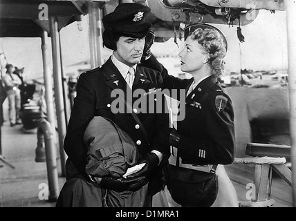 Ich War Eine Maennliche Kriegsbraut  I Was Male War Bride  Cary Grant, Ann Sheridan Um die koplizierten Einwanderungshuerden zu Stock Photo