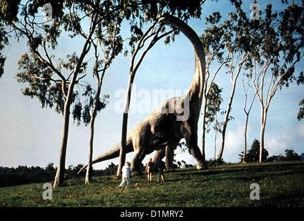 Jurassic Park  Jurassic Park - Hr  Richard Attenborough, Laura Dern, Sam Neill *** Local Caption *** 1993 Universal Pic., clips Stock Photo