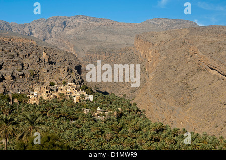 Mountain village of Misfah al Abriyeen in the foothills of the Hajar mountains, Wilayat of al Hamra, Sultanate of Oman Stock Photo