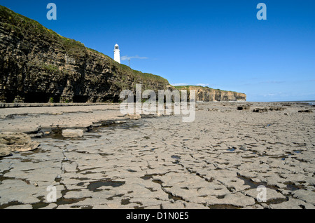 Nash Point LIghthouse, Glamorgan Heritage Coast, Vale of Glamorgan, South Wales, UK. Stock Photo