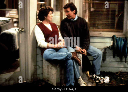 Hör' Mal, Wer Da Hämmert   Home Improvement - Year 1   Patricia Richardson, Tim Allen *** Local Caption *** 1991  Touchstone Stock Photo