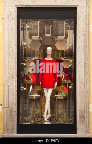Valentino store showcase storefront Via Condotti Rome Italy shopping ...
