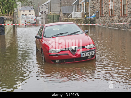 Helston Flood, vehicles and houses in flood water at the St Johns area of Helston Stock Photo