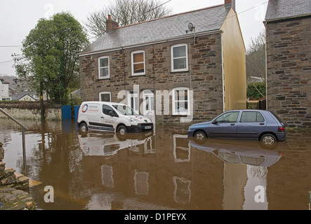 Cars and houses affected by flood water in the St Johns area of Helston Stock Photo