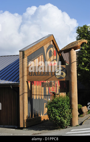 Eagle Aerie Art Gallery, Tofino, Vancouver Island, British Columbia, Canada Stock Photo