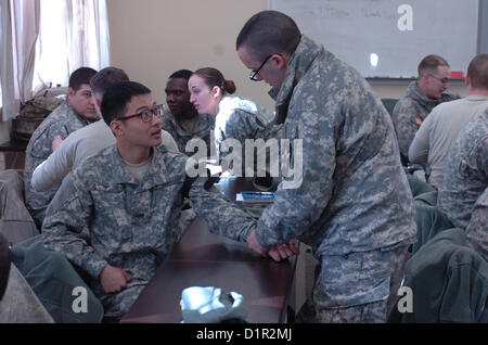 Soldiers with 210th Fires Bde., 2nd Infantry Division, participate in Combat Lifesaver Certification Training, or CLS, at the Camp Hovey Education Center on Jan. 2 in South Korea. (U.S. Army photos by Staff Sgt. Carlos R. Davis, 210th Fires Brigade Public Affairs NCO/Released). Stock Photo