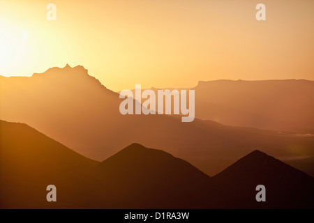 Morocco, Agdz, Sunrise over the mountains. Stock Photo