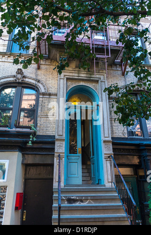 New York City, NY, USA, East Village Old Urban NYC Old Apartment Building Entrance, Stairs, E. 6th St. & Ave. C, poor neighborhood usa tenements New York immigrants Stock Photo