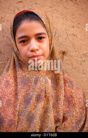 Portrait of an Iranian girl, Yazd, Iran Stock Photo - Alamy