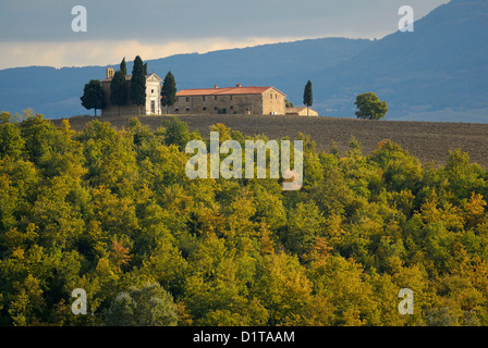 Vitaleta small church, San Quirico d’Orcia Val d'Orcia landscapes, Siena, Tuscany, Italy Stock Photo