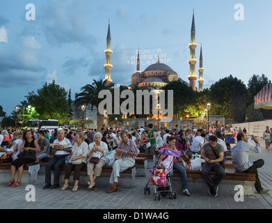 Muslims during Ramadan picnicking at a park at Sultan Ahmet district, Istanbul, Turkey Stock Photo