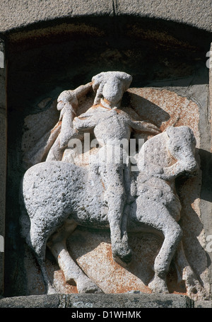 Spain. Extremadura. Zafra. Tower and gate (Cubo's Arch). 17th century. Saint James the Moor-slayer. Statue. Stock Photo