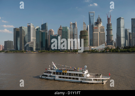 Huangpu River Cruise and view of Pudong Skyline from the Bund, Shanghai, China Stock Photo
