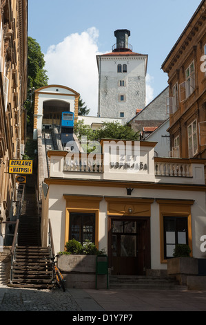 Elk192-1133v Croatia, Zagreb,funicular to Upper town and Lotrscak Tower Stock Photo