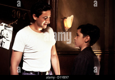 Original Film Title: KING OF THE HILL. English Title: KING OF THE HILL. Film  Director: STEVEN SODERBERGH. Year: 1993. Stars: JESSE BRADFORD. Credit:  GRAMERCY PICTURES / Album Stock Photo - Alamy