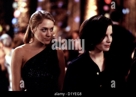 The Last Days Disco  Last Days Disco,  Alice (Chloe Sevigny), Charlotte (Kate Beckinsale) *** Local Caption *** 1998 Castle Rock Stock Photo