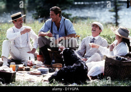 Legenden Der Leidenschaft  Legends Fall  Aidan Quinn, Brad Pitt, Henry Thomas, Julia Ormond Bevor die Brüder in den Krieg Stock Photo