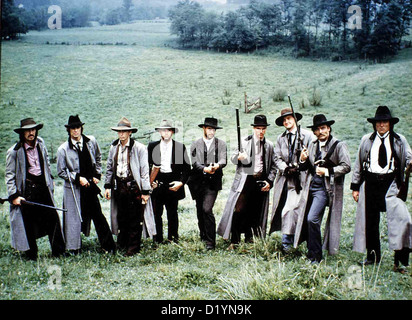 Long Riders  Long Riders,  Das Younger-Team und seine Gefolgsleute, Cole (David Carradine), Jim (Keith Carradine,l), Bob Stock Photo