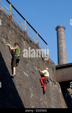 Duisburg, Germany, climbers climbing the Landscape Park Duisburg Nord Stock Photo