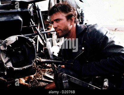 Mad Max Ii - Der Vollstrecker   Mad Max Ii - The Road Warrior   Max (Mel Gibson) *** Local Caption *** 1981  -- Stock Photo