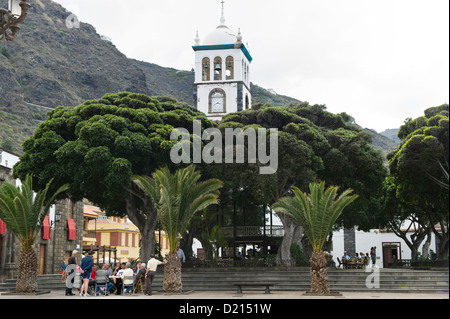 Village square and the church Iglesia de Santa Ana, Garachico, Tenerife, Canary Islands, Spain, Europe Stock Photo