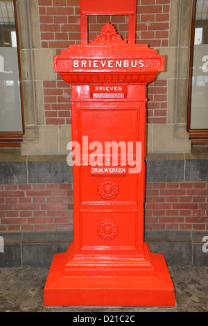 Antique pillar box on platform, Centraal Station, Amsterdam, Noord Holland, Netherlands Stock Photo