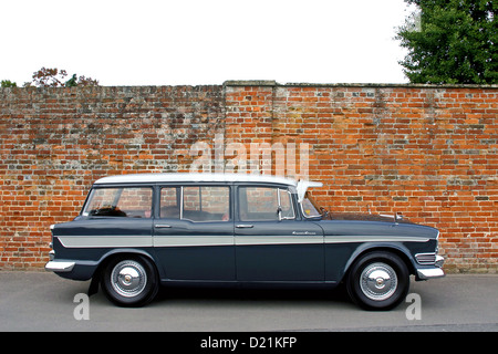 1960 Humber Super Snipe Estate Series II Stock Photo