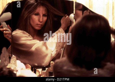 Liebe Hat Zwei Gesichter  Mirror Has Two Faces,  Barbra Streisand Die unattraktive Literaturprofessorin Rose (Barbra Streisand) Stock Photo