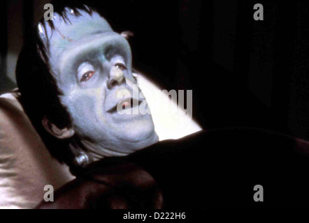 Die Rueckkehr Der Familie Frankenstein   Munster's Revenge   Herman Munster (Fred Gwynne) *** Local Caption *** 1981  MCA TV Stock Photo