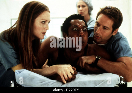 Evolution  Evolution  Allison Reed (Julianne Moore), Harry Block (Orlando Jones), Ira Kane (David Duchovny) *** Local Caption Stock Photo