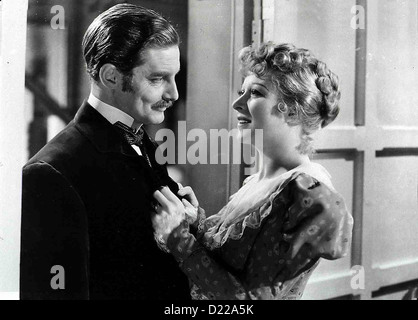 Auf Wiedersehen, Mr. Chips  Goodbye Mr. Chips  Robert Donat, Greer Garson Charles Chipping (Robert Donat) ist ein gestrenger Stock Photo