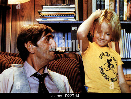 Paris, Texas  Paris, Texas  Harry Dean Stanton Travis (Harry Dean Stanton,l) und der kleine Hunter (Hunter Carson) freunden Stock Photo