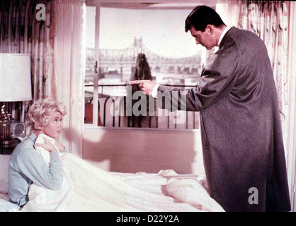 Bettgefluester  Pillow Talk  Doris Day, Rock Hudson Um Jane (Doris Day) fuer sich zu gewinnen, laesst Brad (Rock Hudson) sie Stock Photo