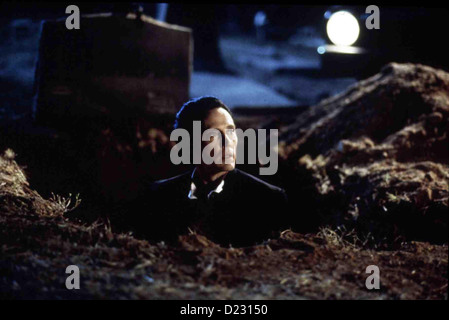 God's Army - Die Letzte Schlacht  Prophecy,  Gabriel (Christopher Walken) geht in Stellung *** Local Caption *** 1995 Miramax Stock Photo