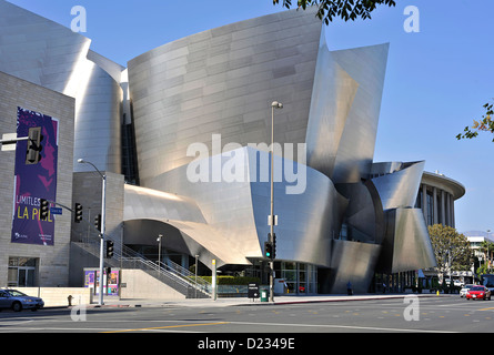 Walt Disney Concert Hall building, Los Angeles, California, designed by Frank O. Gehry. Stock Photo