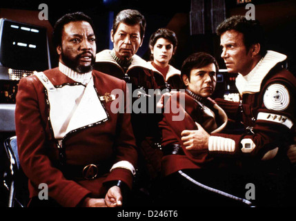 Star Trek Ii - Der Zorn Des Khan  Star Trek Ii: Wrath Khan  Paul Winfield, DeForest Kelley, Kristie Alley, Walter König, Stock Photo