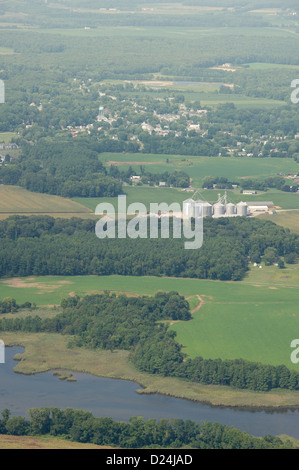 Aerial of Maryland farm landscape and Chesapeake Bay shoreline Stock Photo